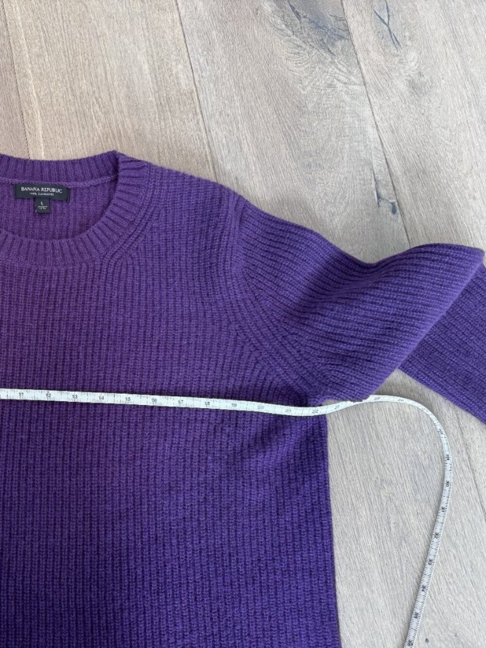 Banana Republic Lucia Relaxed Ribbed Cashmere Sweater Plum Purple Size L - Picture 13 of 13